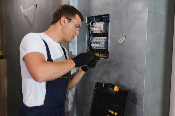 Best Affordable Emergency Electrician  in Keokuk, IA